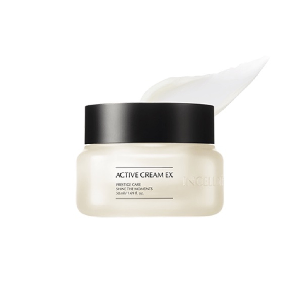 Active Cream EX Enhances skin elasticity
• Replenishes skin's moisture barrier